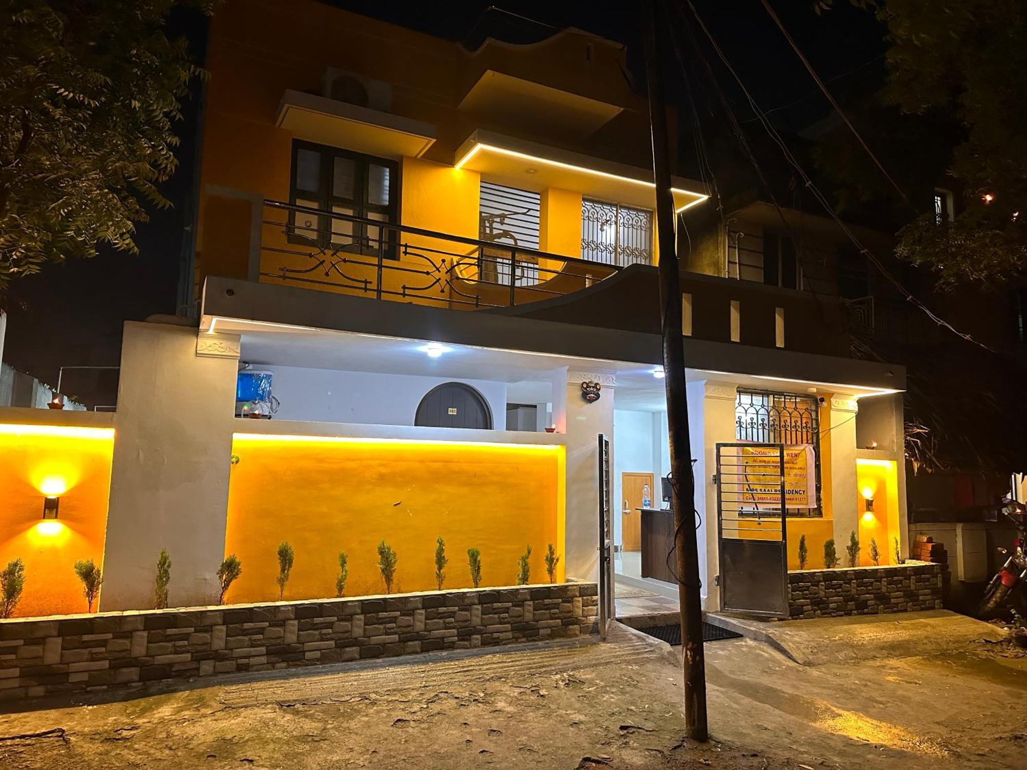 Mps Saai Residency Hotel ติรุวันนามาลัย ภายนอก รูปภาพ